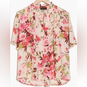 Tahari Floral Blouse NWT